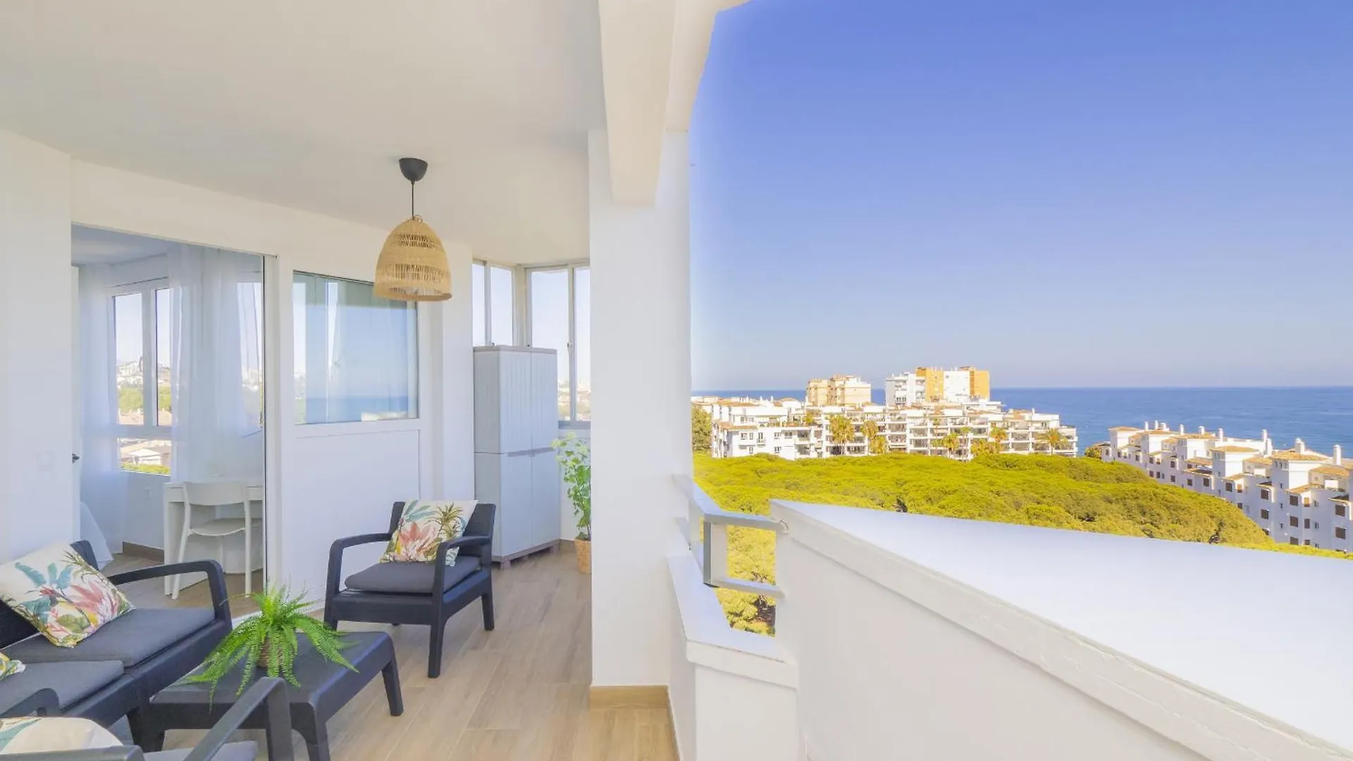 Cubo'S Apartamento Algaida Calahonda Beach Sitio de Calahonda 0*,  Spain